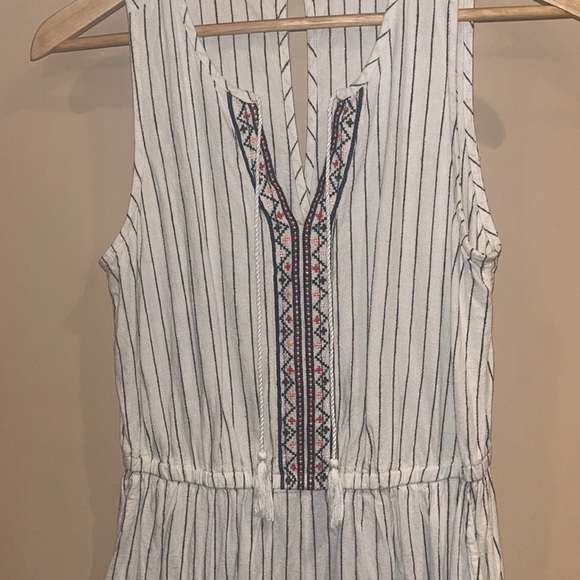 Old Navy boho styled pin striped jumper with embroidery size Small - Picture 2 of 9